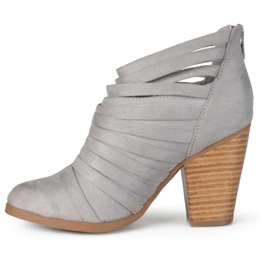 🔴SALE! Journee Collection Grey Faux Suede Selena Strappy Ankle Booties Size 10 - Picture 3 of 14